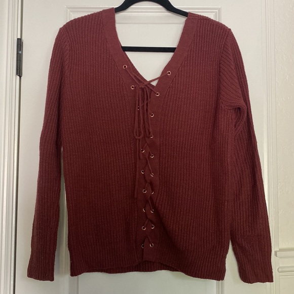 Maroon Knit Sweater - Picture 2 of 4